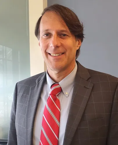 Headshot photo of Dan Driscoll